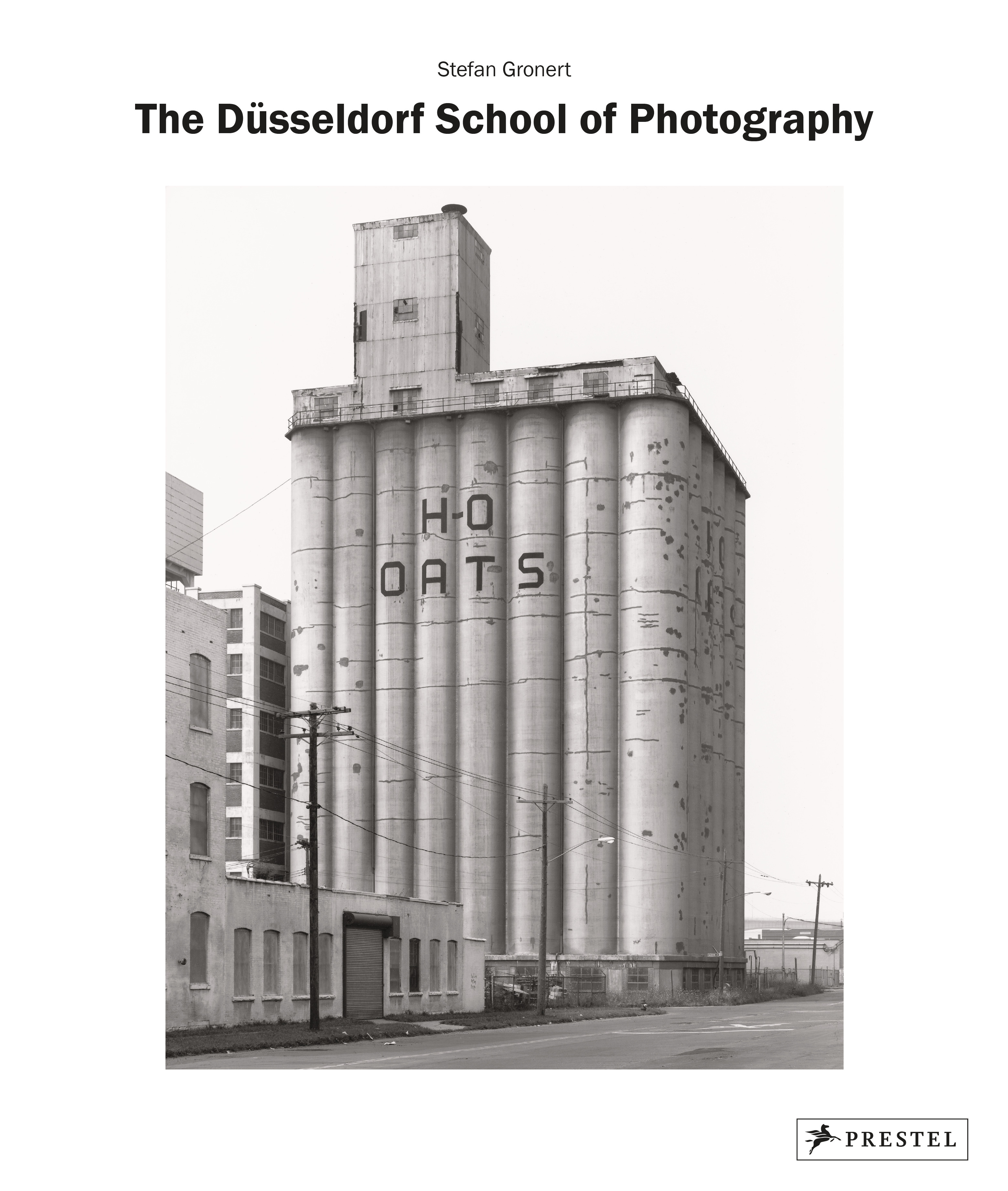 アート・デザイン・音楽 The Dusseldorf School of Photography Amazon.com: The Düsseldorf School of Photography